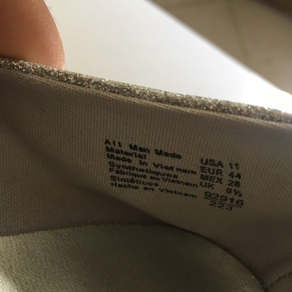 Size 11 Silver Glitter Sparkly Ballet Flats - Office Casual - Picture 6 of 6